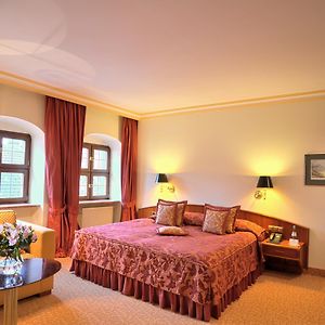 Comfort Zimmer mit Kingsize-Bett